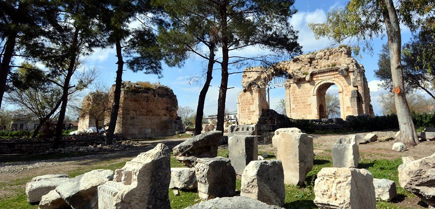 Anavarza - Anazarbos Ancient City