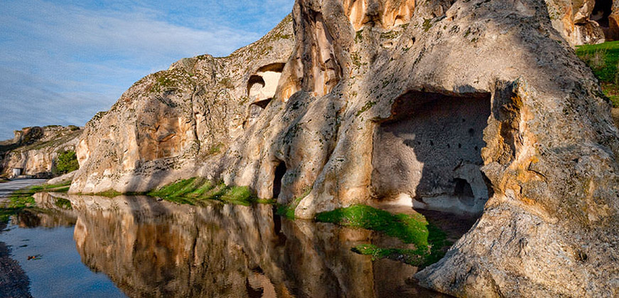 Ayazini Village & Ruins