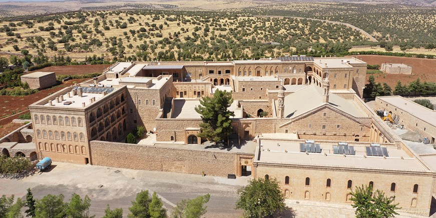 Mor Gabriel Monastery (Deyrulumur Monastery)