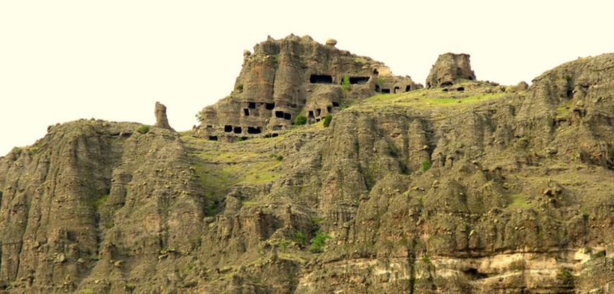 Seben Rock Houses