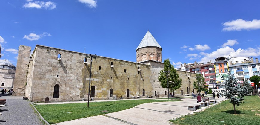 Sifaiye Madrasah and Hospital