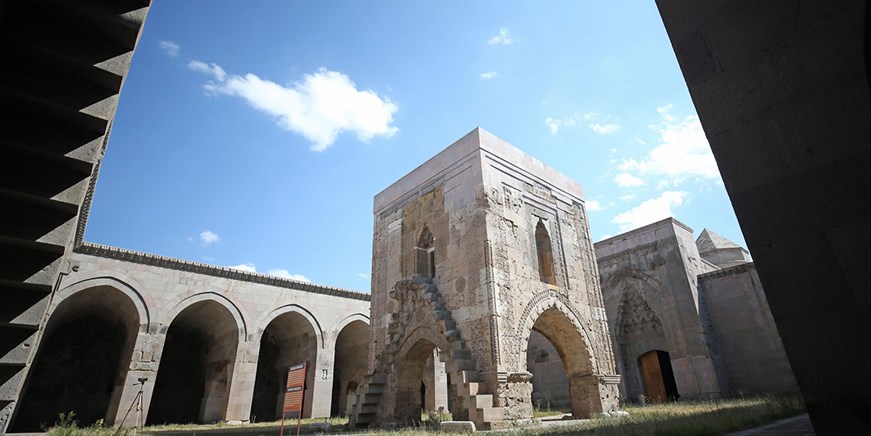 Sultanhani Caravanserai
