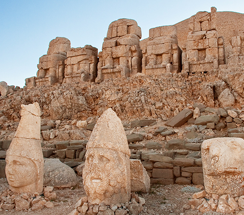 Mount Nemrut-Gobeklitepe-Diyarbakir-Mardin Tour